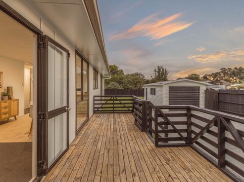 12 Bromley Road, Bromley