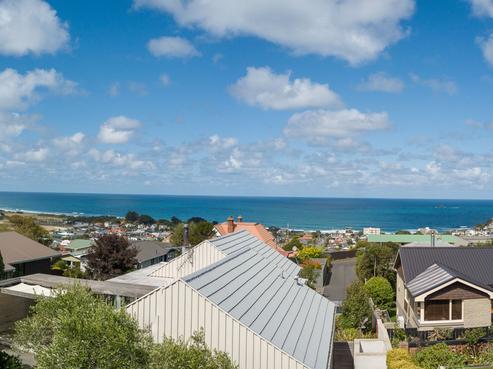 1 Seaview Terrace, Kew