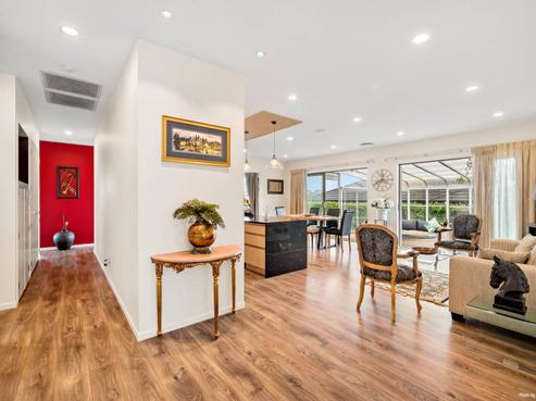 9 Ian Gordon Lane, Orewa