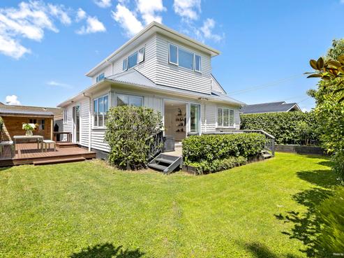 6 Peet Avenue, Royal Oak