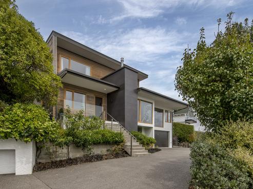 42 Saint Andrews Hill Road, Mount Pleasant