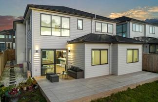 7 Hauhake Road, Flat Bush