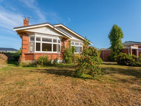 23 Harborough Street, Watlington