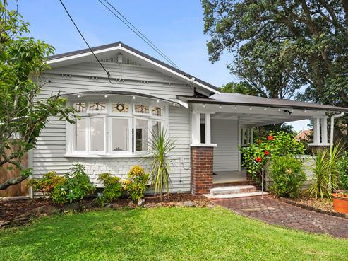 10 Bridge View Road, Birkenhead
