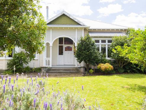 7 Derby Street, Gisborne