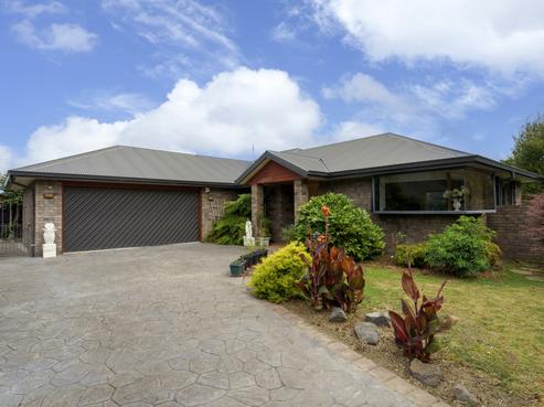 73 Fairweather Crescent, Kaiapoi
