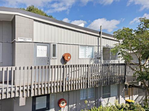 4/23 Locarno Avenue, Sandringham