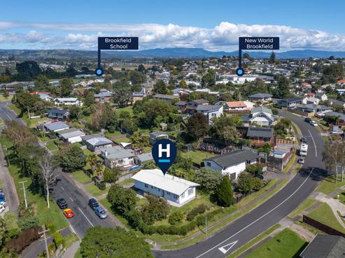 2 Grosmont Terrace, Brookfield