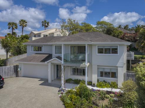 3 Commodore Court, Gulf Harbour