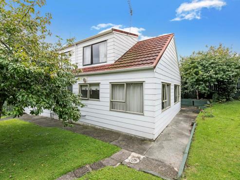 18B Hollyhock Place, Browns Bay