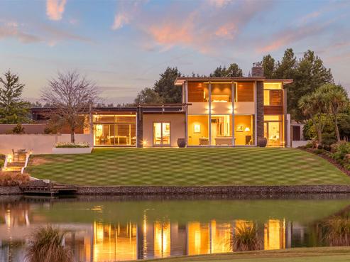 7 Mayfly Lane, Northwood