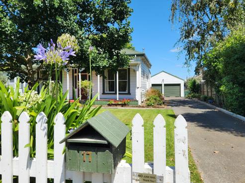17 Nelson Street, Feilding