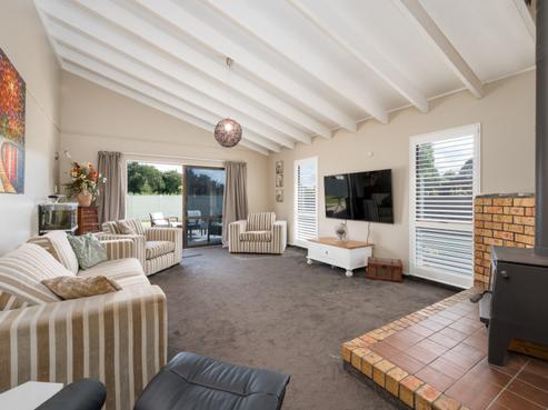 7 Gilmour Place, Taradale
