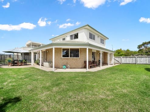 4 Caversham Drive, Torbay