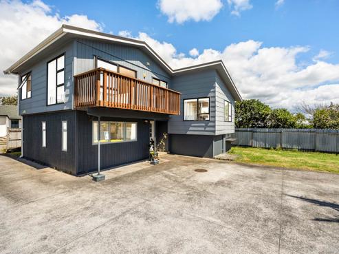 2/5 Abbotleigh Avenue, Te Atatu Peninsula