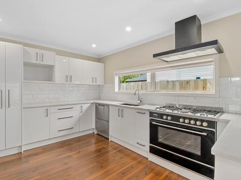6A Mansion Court, West Harbour