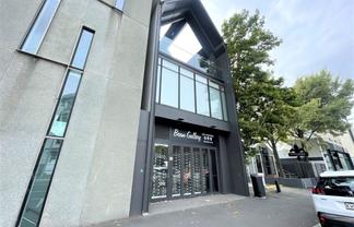 Contemporary and Versatile on Victoria  