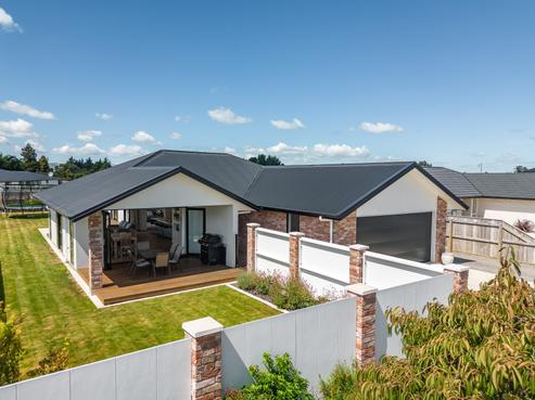 7 Tuatahi Avenue, Solway