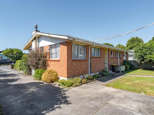 6 Daniell Street, Solway