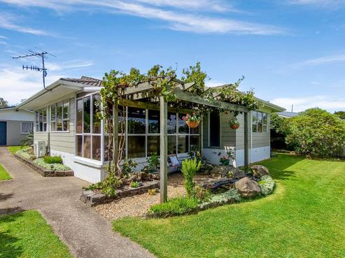 27 Browning Crescent, Owhata