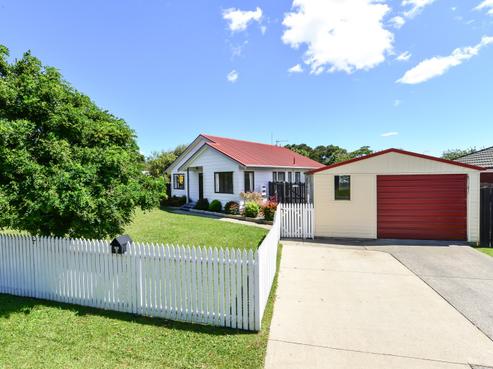 4 Dixon Road, Fitzroy