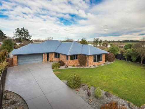 2 Riverside Lane, Spencerville