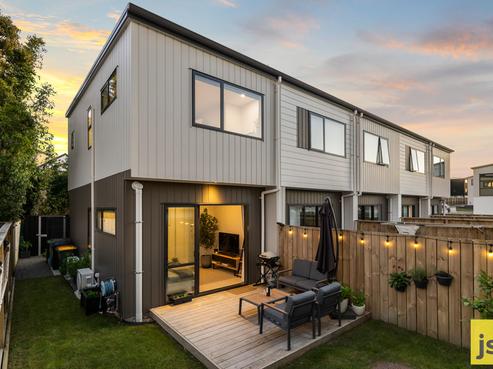 7/66 Neil Avenue, Te Atatu Peninsula