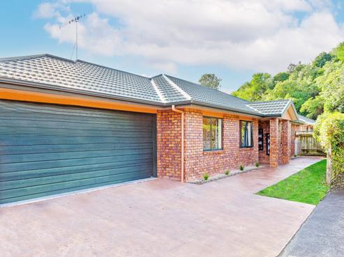 74A Peakes Road, Springvale
