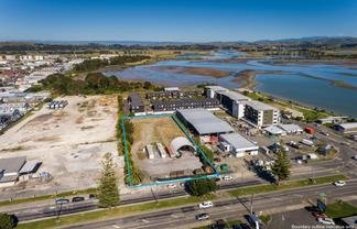 High Profile Mixed Use Site