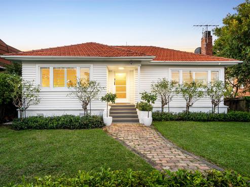 1/121 Ocean View Road, Hillcrest