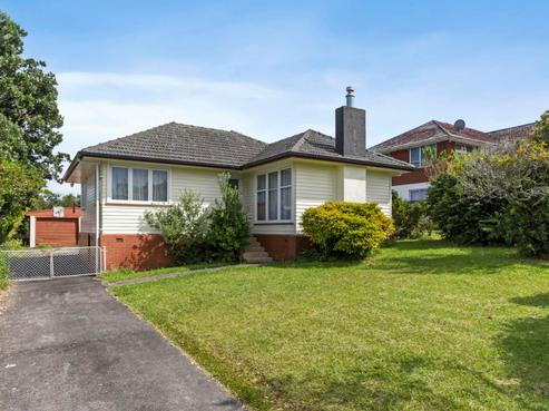 19 Essex Street, Te Atatu South