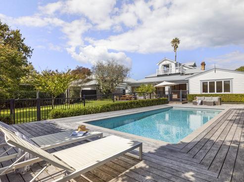 5 Summer Street, Stanley Point