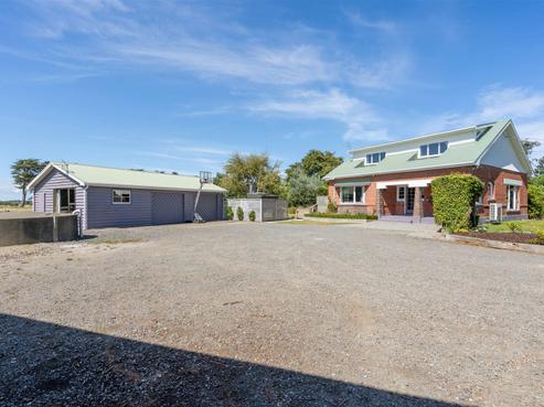 17 Marama Avenue South, Otatara