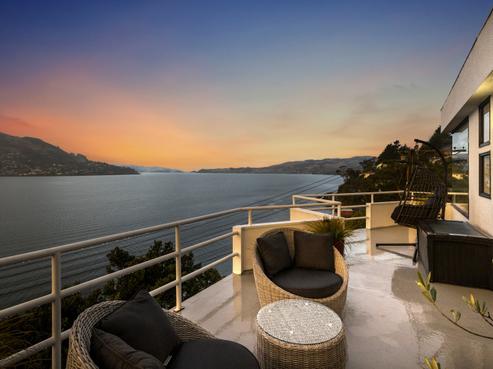 275 Portobello Road, The Cove