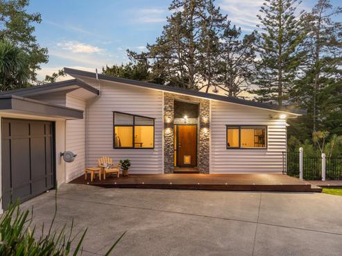 93A Fairclough Road, Beach Haven