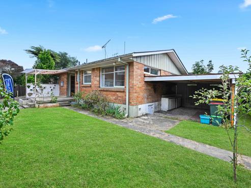 56 Pulham Crescent, Queenwood