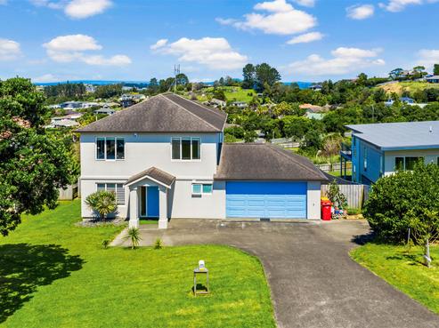 1177 Whangaparaoa Road, Gulf Harbour
