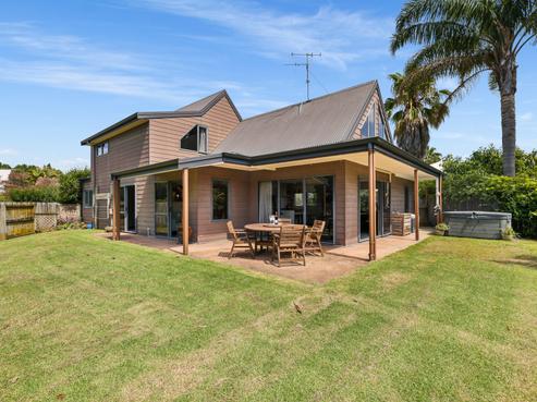22 Heronvale Way, Brookfield