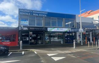 Tidy Level 1 Office Space For Lease