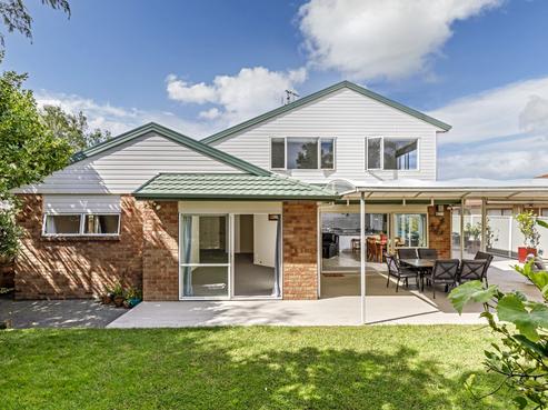 26 Bundoran Way, Pinehill