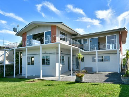 27 Tiri Road, Manly