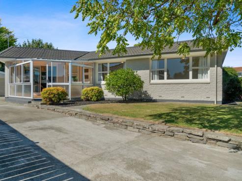 4 Cardinal Drive, Hillmorton