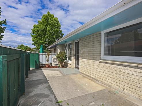 5/813 Clive Street, Akina