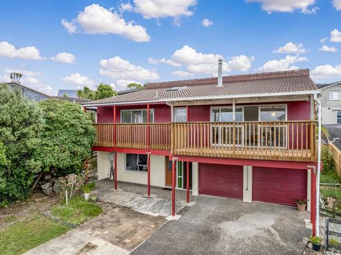 20 Stapleford Crescent, Browns Bay
