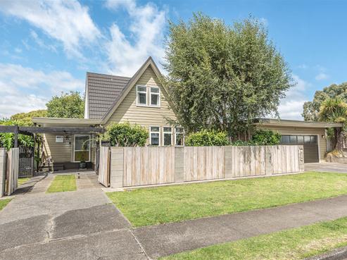 13 Durham Road, Springvale