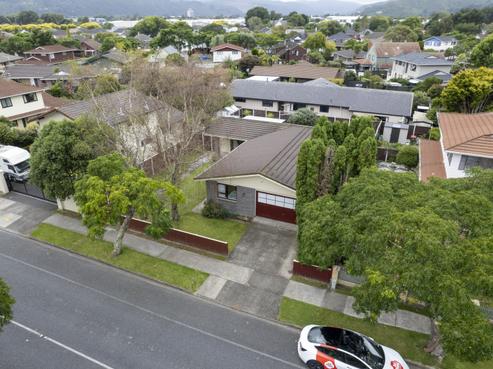 35 Waddington Drive, Naenae