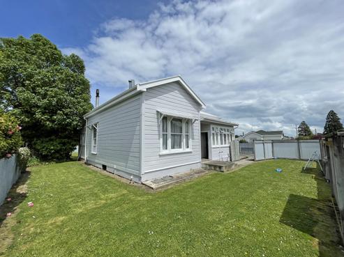 8 Denmark Street, Dannevirke