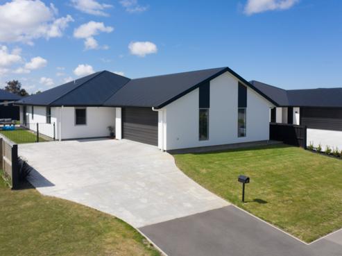 21 Magnolia Drive, Elgin