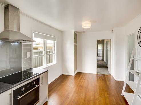 56 Oldham Avenue, Onekawa
