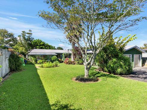 69 Third View Avenue, Beachlands